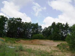 120 Virginia Pl, Saratoga Springs, NY 12866