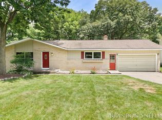 5090 Stony Creek Ave NW, Comstock Park, MI 49321