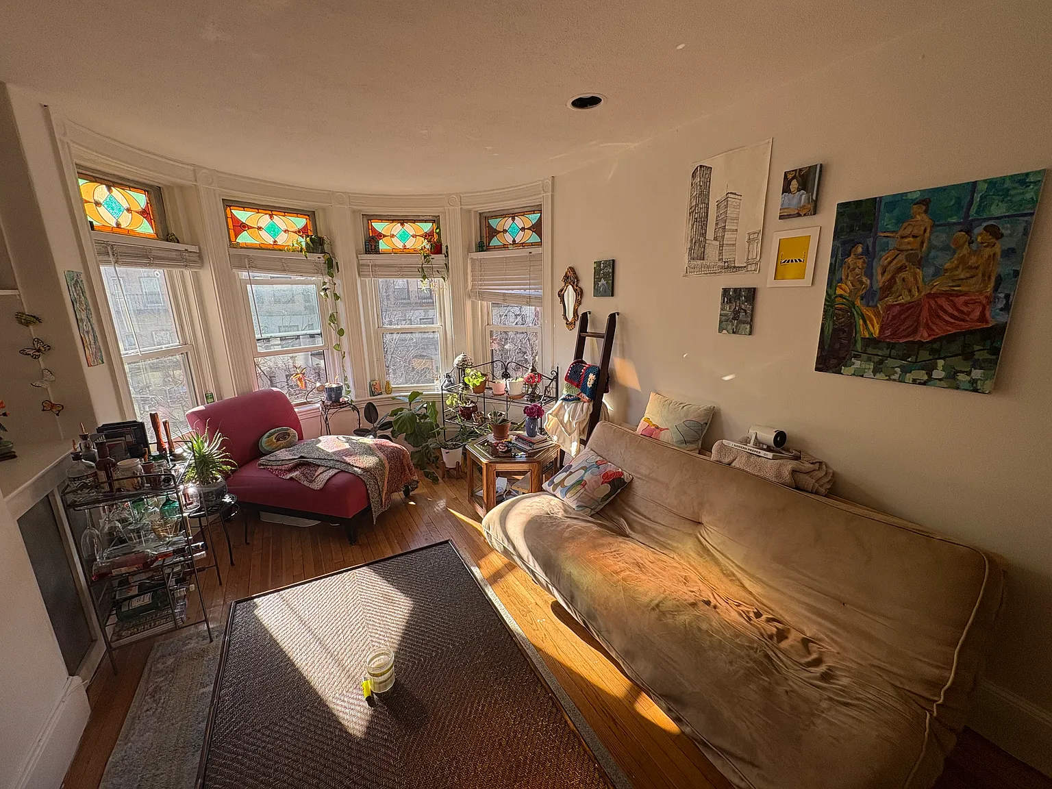 2 bed, 750 sqft, $3,550 — Photo 1