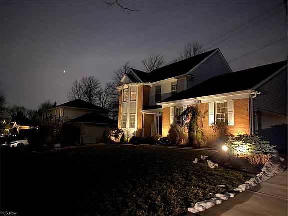 4th image of 1153 Deepwood Dr