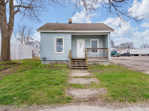1711 Turner St, Lansing, MI 48906