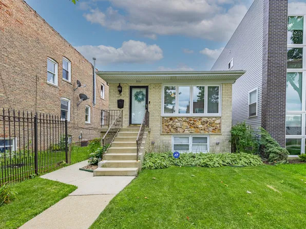 5537 W Drummond Pl, Chicago, IL 60639