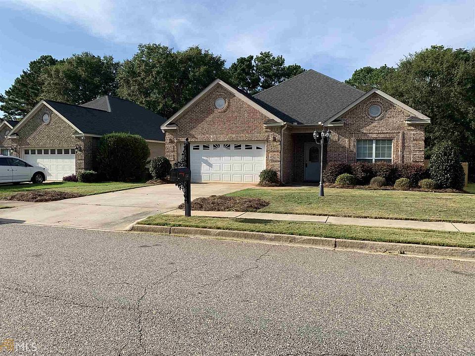 1st image of 104 Rockford Ct #67