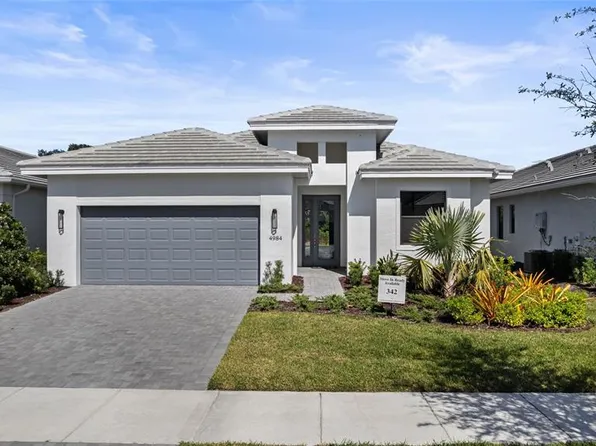 4984 Fairhope Cir, Lakewood Ranch, FL 34211