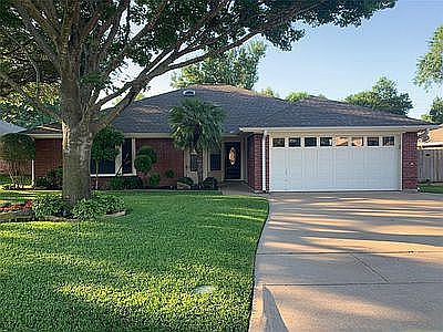 1st image of 902 Branch Creek Dr