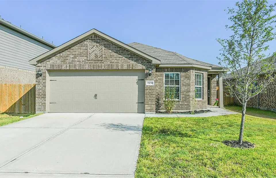 15238 Snowdrop Field Dr