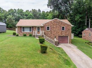 119 Chilton Ct, Danville, VA 24540