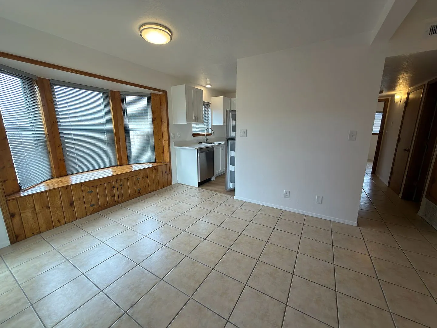 1307 Rufina Lane Unit 1 - Bright Updated Main Level Unit with Off-Street Parking! — Photo 3