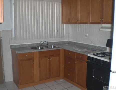 2nd image of 14424 224th St