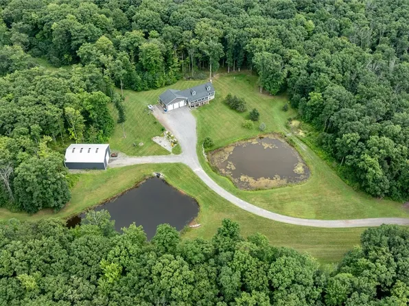 2565 Center Rd, Kendall, NY 14476