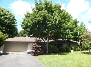 37680 N McAree Rd, Waukegan, IL 60087