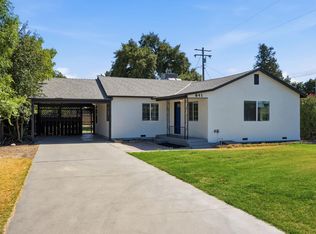 841 W Walnut Ave, Visalia, CA 93277