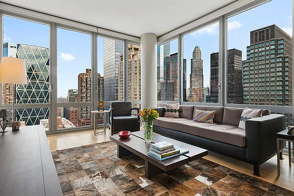 Sold by Keller Williams NYC | media 8