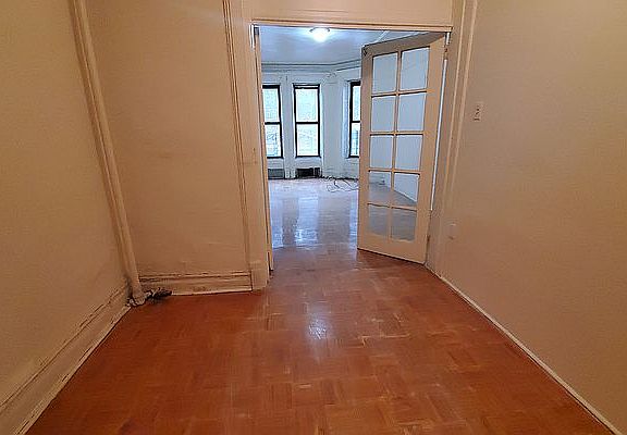 2nd image of 436 Saint Nicholas Ave #3