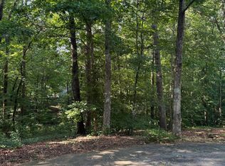 5 Stacey Dr, Cleveland, GA 30528