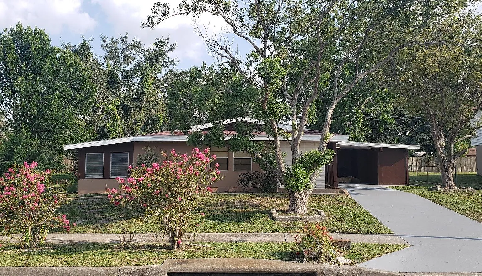 3 bed, 1483 sqft, $1,995 — Photo 4
