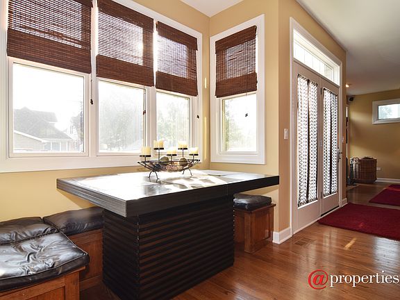 Breakfast Nook