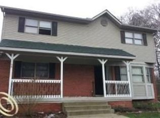 9631 Lambs Rd, Goodells, MI 48027