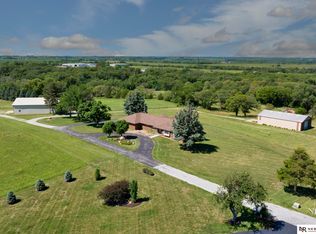 14020 W Sand Hill Rd, Louisville, NE 68037