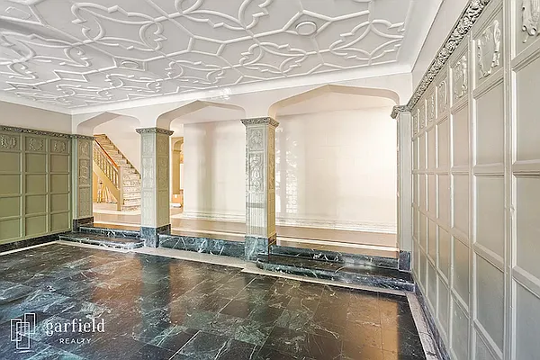 Rented by Garfield Realty  | media 6