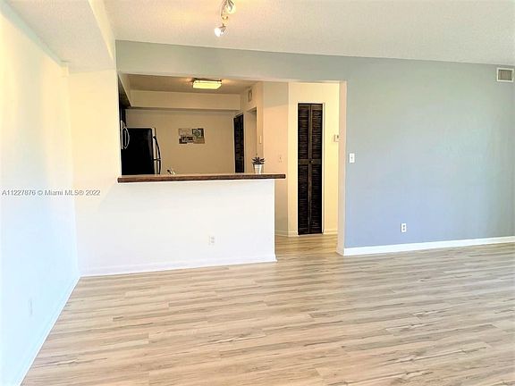 4th image of 10155 W Sunrise Blvd APT 205