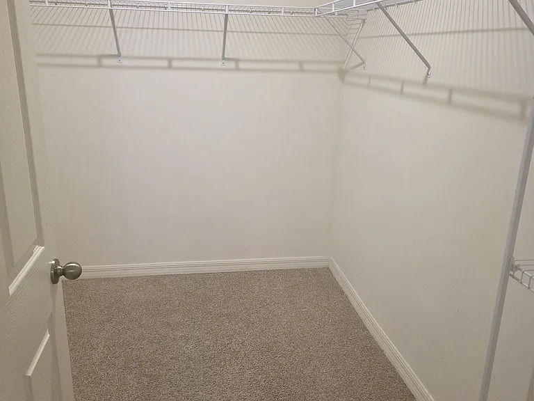 1206 Valley View Ave — Photo 33
