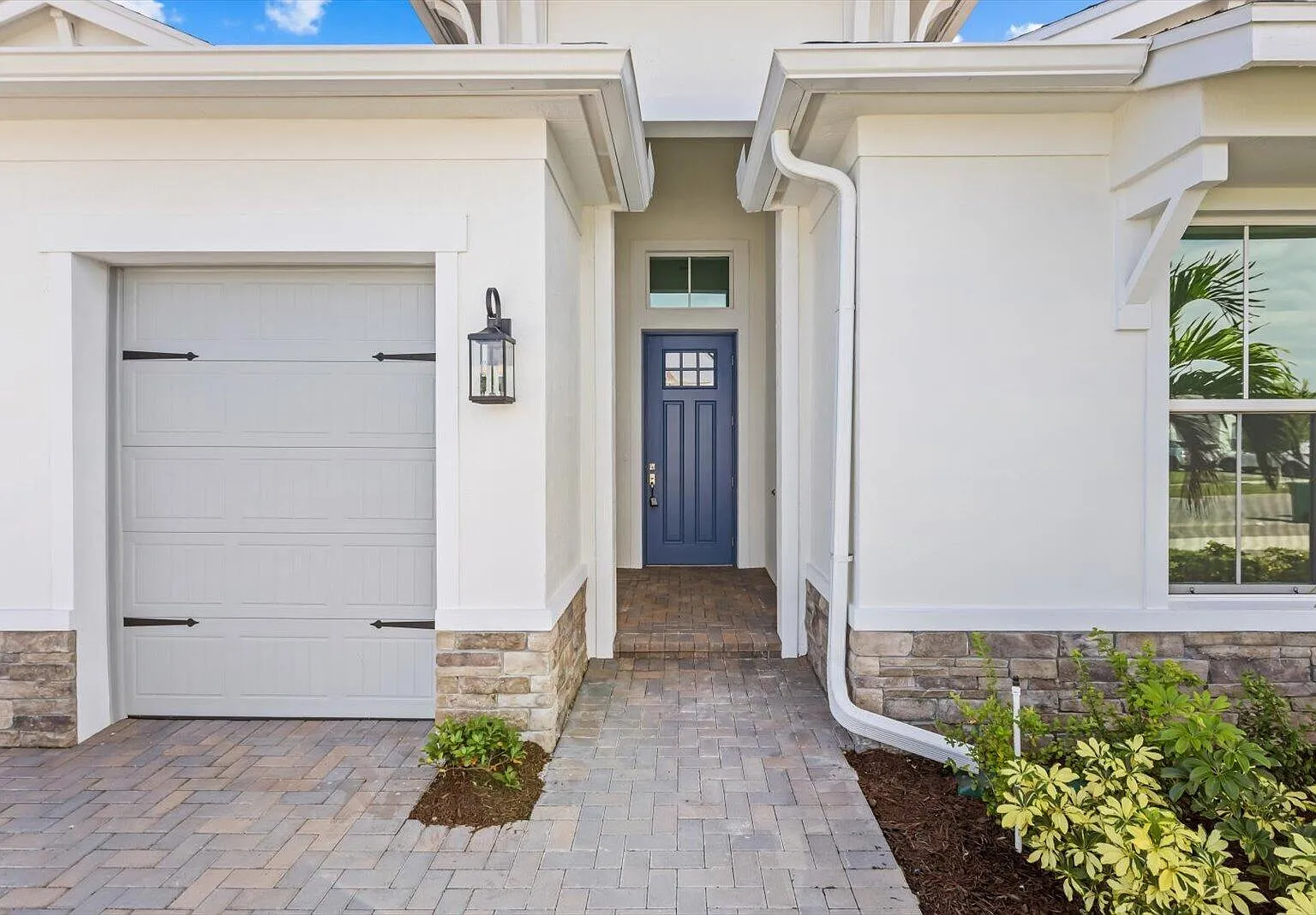 3 bed, 3.5 bath, 3012 sqft, $4,000 — Photo 4