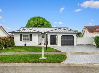14319 SW 100th Ln, Miami, FL 33186