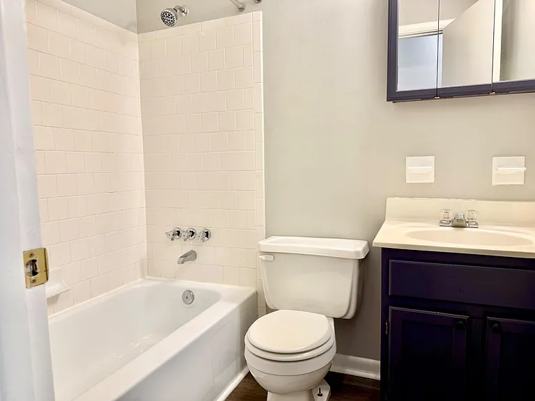 140 Royal Oak Dr #I — Photo 18