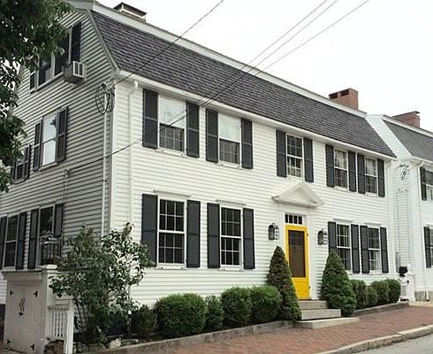 1st image of 27 Fair St