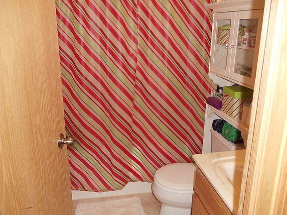 Upstairs bathroom