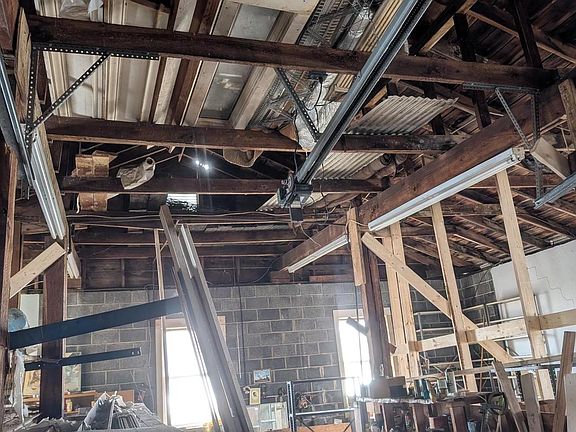 5th image of 13967 Penn Shop Rd