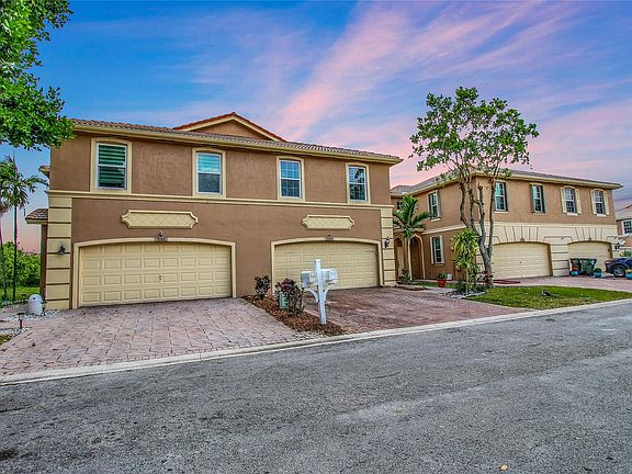 2nd image of 3558 Asperwood Circle #3558
