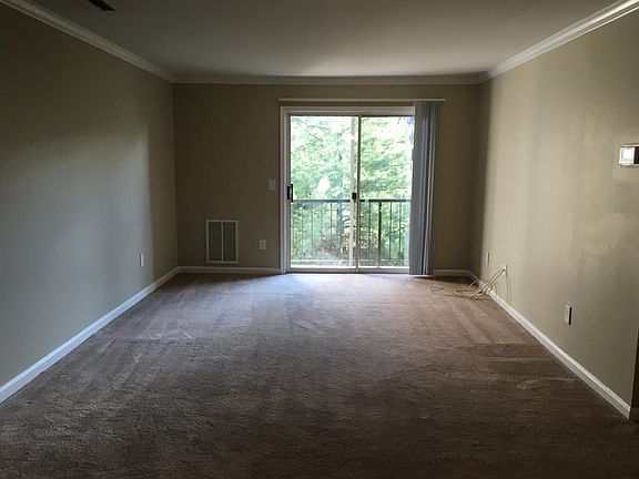 Living Room, Balcony Doors