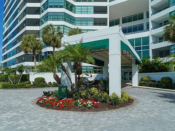 3rd image of 988 Blvd Of The Arts APT 514