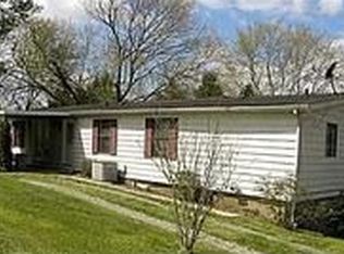 104 Canaan Dr, Scott Depot, WV 25560