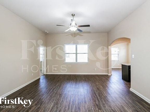 4th image of 4816 Beaver Creek Ave