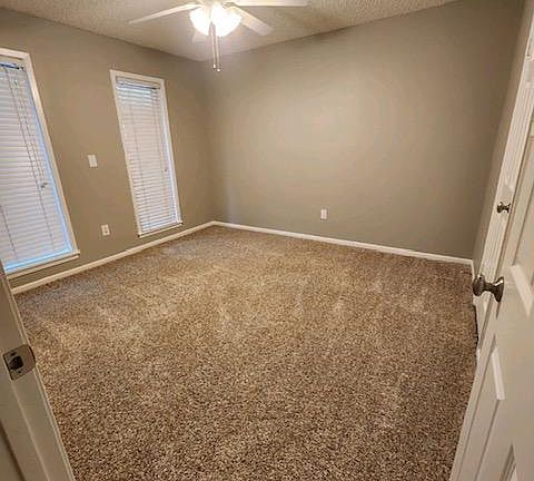 5th image of 1103 Coushatta Ct