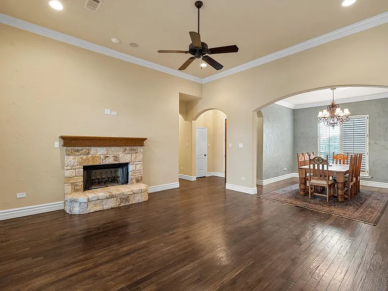 7030 Flagstone Cir — Photo 6
