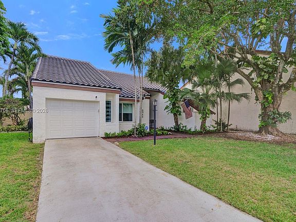 3rd image of 8946 SW 150th Court Cir E