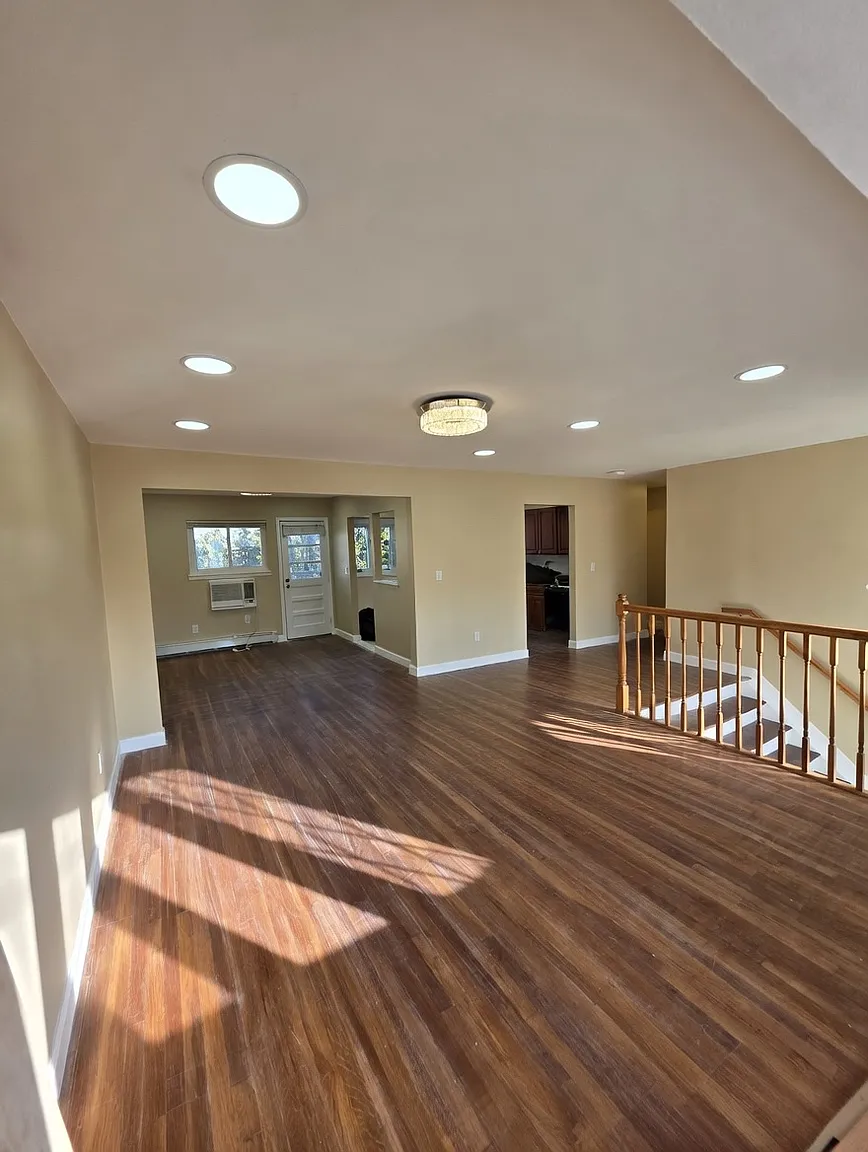 46 Radcliffe Rd #2B photo 1