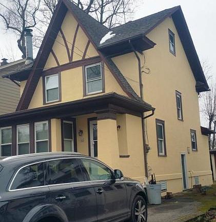 2nd image of 604 Bement Ave