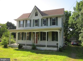 1007 Warren St, Beverly, NJ 08010