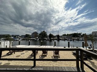 32 Royal Dr, Brick, NJ 08723