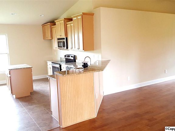 4th image of 7417 S Catawba Cir