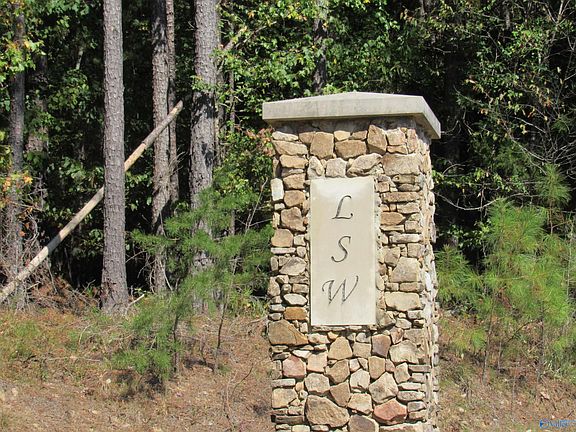 3rd image of 115 County Road 182