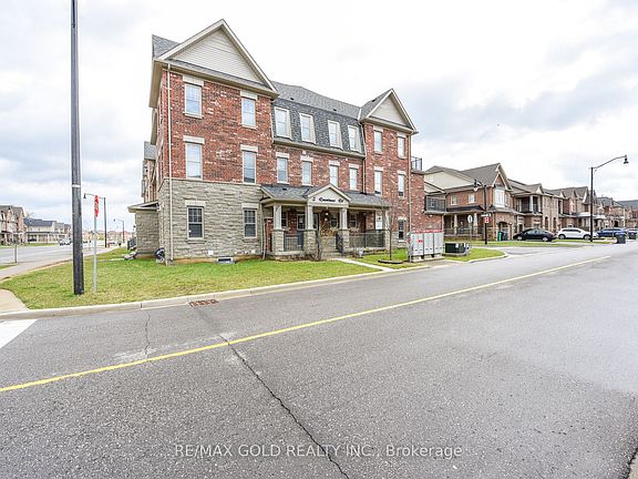 2nd image of 5 Remembrance Rd