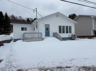 88 Main St S, Glovertown, NL A0G2L0