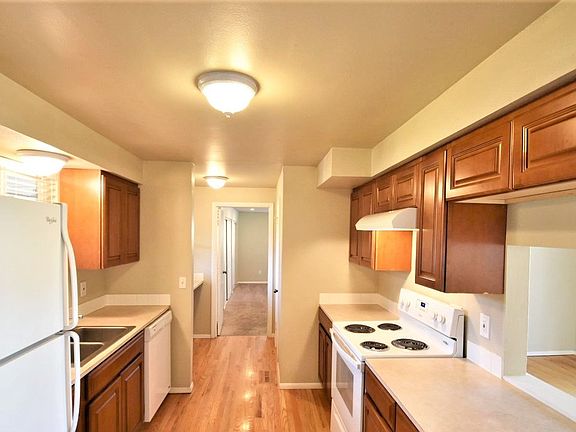 5th image of 11621 100th Avenue Ct E