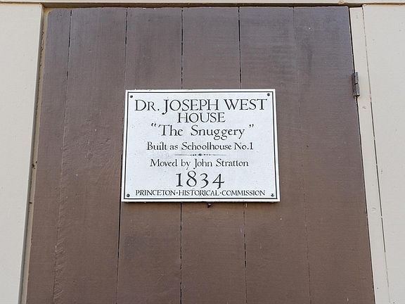 4th image of 19 Hubbardston Rd